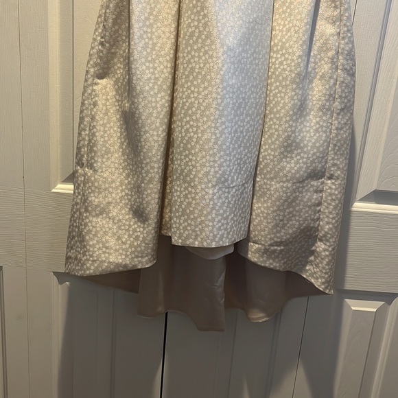 Cream and Gold Dress. New with tag - Picture 2 of 8